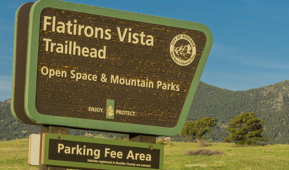 Flatirons Vista Trailhead sign